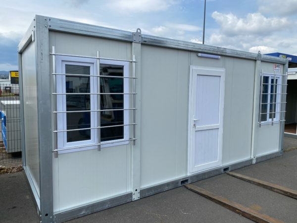 BUNGALOW BUREAU SANITAIRE