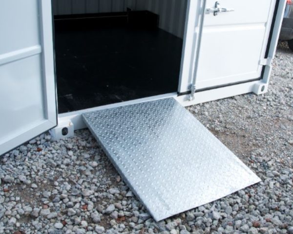RAMPES DE CHARGEMENT CONTENEUR